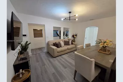 1044 NW 64th St, Miami, FL 33150 - Photo 3