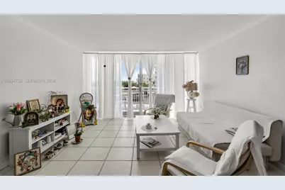 18071 Biscayne Blvd #303, Aventura, FL 33160 - Photo 7
