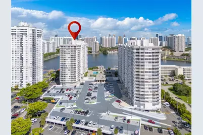 18071 Biscayne Blvd #303, Aventura, FL 33160 - Photo 1