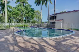 9858 NW 3rd St, Plantation, FL 33324 - Photo 25