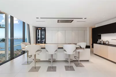 1000 Biscayne Blvd #3502, Miami, FL 33132 - Photo 17