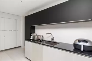 1000 Biscayne Blvd, Miami, FL 33132 - Photo 21