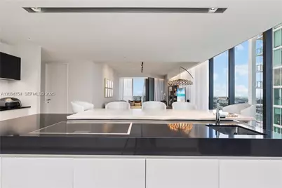 1000 Biscayne Blvd #3502, Miami, FL 33132 - Photo 19