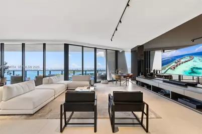 1000 Biscayne Blvd #3502, Miami, FL 33132 - Photo 1
