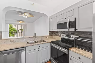 7647 Southampton Ter #314, Tamarac, FL 33321 - Photo 3