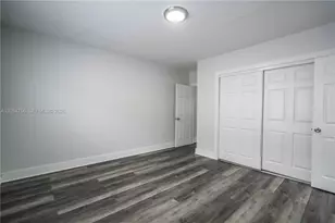 7911 Abbott Ave, Miami Beach, FL 33141 - Photo 11