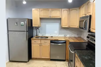 2801 NE 183rd St #111W, Aventura, FL 33160 - Photo 3