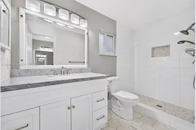 10403 NW 80th Ct, Tamarac, FL 33321 - Photo 7