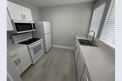 1737 Dewey St, Hollywood, FL 33020 - Photo 45