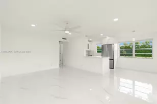 392 Mansfield J, Boca Raton, FL 33434 - Photo 15