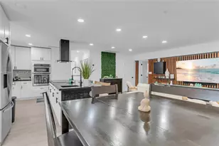 1175 NE 109th St, Miami, FL 33161 - Photo 9