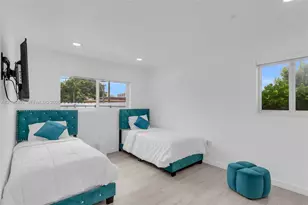1175 NE 109th St, Miami, FL 33161 - Photo 31