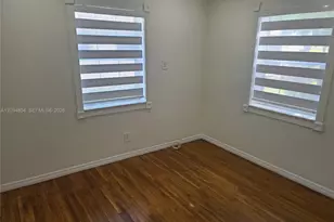 2862 SW 38th Ct, Miami, FL 33134 - Photo 5