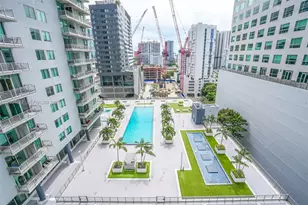 690 SW 1st Ct, Miami, FL 33130 - Photo 13