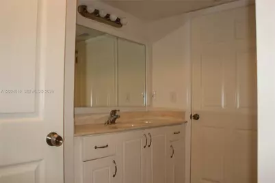 4871 Via Palm Lks #703, West Palm Beach, FL 33417 - Photo 13