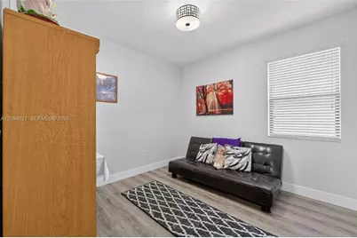3226 W 97th St, Hialeah, FL 33018 - Photo 25