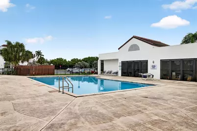 204 Lake Pointe Dr #107, Oakland Park, FL 33309 - Photo 59