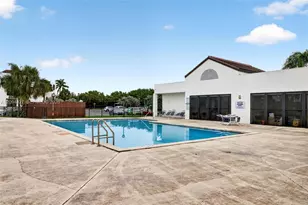 204 Lake Pointe Dr, Oakland Park, FL 33309 - Photo 59