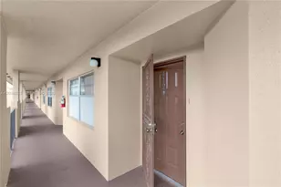 13105 SW 16th Ct, Pembroke Pines, FL 33027 - Photo 29