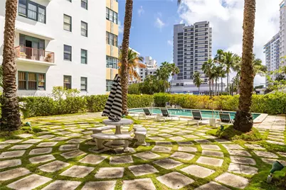 2421 Lake Pancoast Dr #3B, Miami Beach, FL 33140 - Photo 15