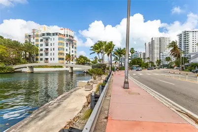 2421 Lake Pancoast Dr #3B, Miami Beach, FL 33140 - Photo 29