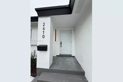 2610 Pierce St, Hollywood, FL 33020 - Photo 3