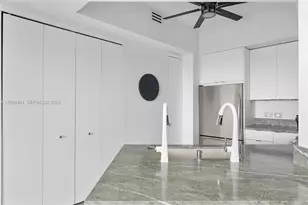 19900 E Country Club Dr, Aventura, FL 33180 - Photo 13