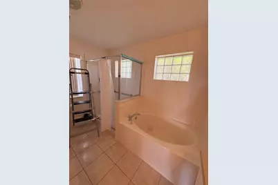 608 Gentle Breeze Dr, Clermont, FL 34715 - Photo 3