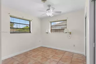 9360 SW 25th St, Miami, FL 33165 - Photo 19