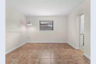 9360 SW 25th St, Miami, FL 33165 - Photo 15