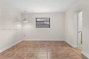 9360 SW 25th St, Miami, FL 33165 - Photo 15