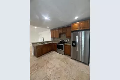 10125 W Sunrise Blvd #303, Plantation, FL 33322 - Photo 17