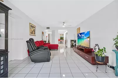 13101 SW 15th Ct #109R, Pembroke Pines, FL 33027 - Photo 23