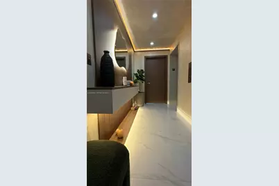 700 NE 24th Street #2106, Miami, FL 33137 - Photo 5