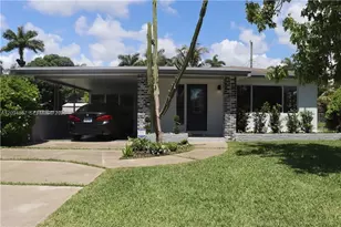 702 N 31st Ct, Hollywood, FL 33021 - Photo 1
