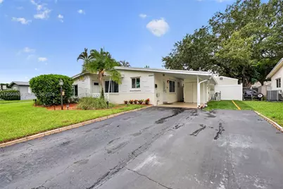 6520 Coolidge St, Hollywood, FL 33024 - Photo 3