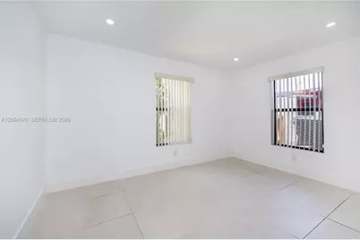 2106 Plunkett Ct, Hollywood, FL 33020 - Photo 19