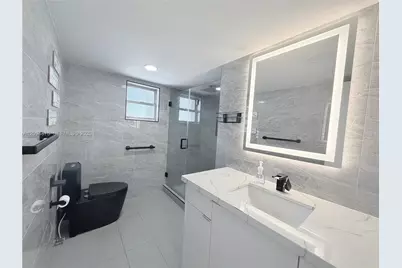 2201 S Ocean Dr #605, Hollywood, FL 33019 - Photo 11