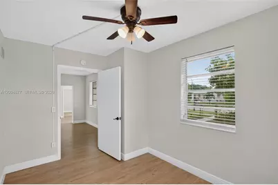 5197 NE 14th Ave, Pompano Beach, FL 33064 - Photo 11