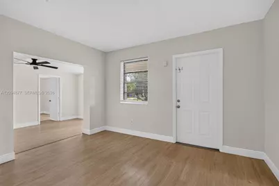 5197 NE 14th Ave, Pompano Beach, FL 33064 - Photo 5
