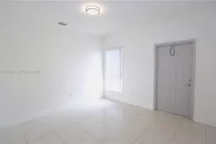 6171 NW 182nd Ln, Hialeah, FL 33015 - Photo 1