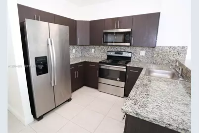 6171 NW 182nd Ln #205, Hialeah, FL 33015 - Photo 3