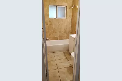 1324 NE 127th St #09, North Miami, FL 33161 - Photo 11