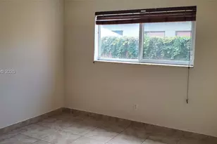 1324 NE 127th St, North Miami, FL 33161 - Photo 9