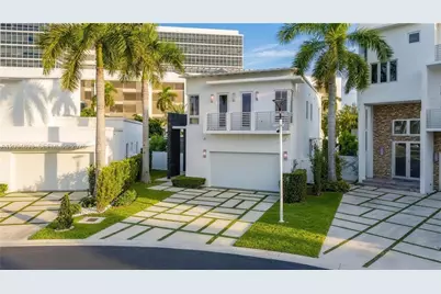 8221 NW 34th Dr, Doral, FL 33122 - Photo 73