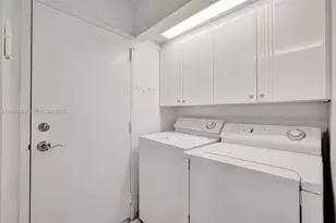 1920 S Ocean Dr, Hallandale Beach, FL 33009 - Photo 23