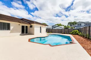 8520 SW 207th Terrace, Cutler Bay, FL 33189 - Photo 13