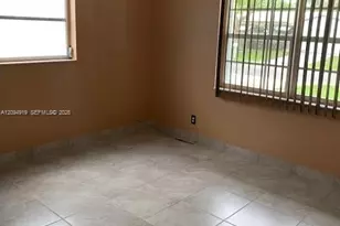 1024 NW 90th Way, Plantation, FL 33322 - Photo 13
