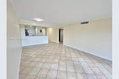 8881 A Fontainebleau Blvd #307, Miami, FL 33172 - Photo 33