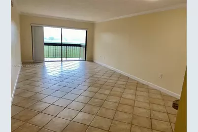 8881 A Fontainebleau Blvd #307, Miami, FL 33172 - Photo 35